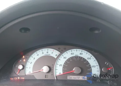 2010 Toyota Camry Se z USA, uszkodzony, nr VIN 4T1BF3EK4AU028974